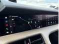 PORSCHE TAYCAN 2023/11 - 9
