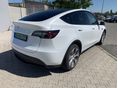 TESLA MODEL Y 2022/2 - 5