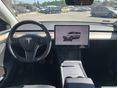 TESLA MODEL Y 2022/2 - 9