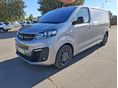 OPEL VIVARO Vivaro-e Combi M 75 kWh (Automata) (3 személyes )