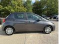 TOYOTA YARIS 2015/6 - 5