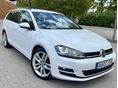 VOLKSWAGEN GOLF VII Variant 2.0 TDI BMT Highline Euro 6 Led-Xenon/Radar/Vonóhorog
