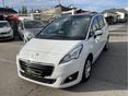 PEUGEOT 5008 1.6 BlueHDi Style Style+ (7 személyes ) S-mentes! Végig Sz.könyv! Moi.! 1Tulaj.! Panoráma!