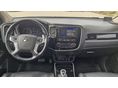 MITSUBISHI OUTLANDER 2017/10 - 9