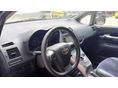 TOYOTA AURIS 2012/10 - 7