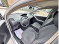 TOYOTA YARIS 2006/1 - 9