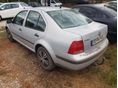 VOLKSWAGEN BORA 2000 - 3