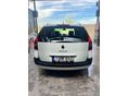 RENAULT MEGANE 2004/5 - 5