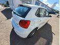 VOLKSWAGEN POLO 2015/7 - 10
