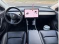 TESLA MODEL 3 2019/6 - 7