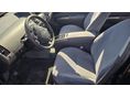 TOYOTA PRIUS 2004/8 - 9