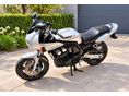 YAMAHA FZS 600 (FAZER) 2000/12 - 6
