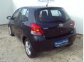 TOYOTA YARIS 2010/1 - 8