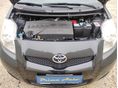 TOYOTA YARIS 2010/1 - 26