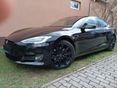 TESLA MODEL S 2018/12 - 11