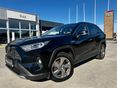 TOYOTA RAV 4 Rav4 2.5 Hybrid Executive e-CVT 1. TULAJ. MAGYARORSZÁGI. VEZETETT SZERVIZKÖNYV