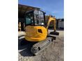 JCB 2013/8 - 2