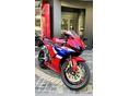 HONDA CBR 600 RR Újszerű állapot / 27km !! / Sok extra / CBRO600 egyedi rendszám
