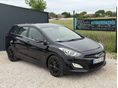 HYUNDAI I30 CW 1.6 CRDi LP Business (Automata) SZERVIZKÖNYV. GARANTÁLT KILOMÉTER. ÚJ GUMIK