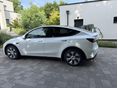 TESLA MODEL Y 2022/3 - 6
