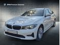BMW 318d Touring 2 ÉV PREMIUM SELECTION GARANCIÁVAL