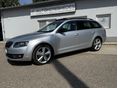 SKODA OCTAVIA Combi 2.0 CR TDI Style 183000 Km!/Xenon/Kamera/Navi/Panoráma