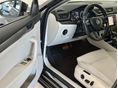 SKODA SUPERB 2019/8 - 9