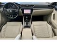 SKODA SUPERB 2019/8 - 14
