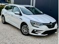 RENAULT MEGANE Grandtour 1.6 E-Tech Hybrid Zen Plug in ! 2022 év ! Ülésfütés! LED! Sávtartó! Vonóhorog! Extra 4 kerék!