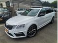SKODA OCTAVIA Combi 2.0 CR TDI RS DSG M.o-i! DIGIT KLÍMA! SZÍNES NAVI! TÁV.TEMPOMAT! LED! PANORÁMA TETŐ! SÁVTARTÓ!