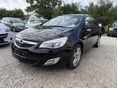 OPEL ASTRA J 1.6 Cosmo