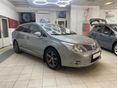 TOYOTA AVENSIS Wagon 1.8 Executive