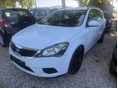 KIA CEE'D 2011/10 - 1