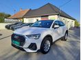 AUDI Q3 Sportback 45 TFSI e Basis S-tronic Virtual. LED Matrix. Plug-In-Hibrid