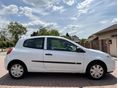 RENAULT CLIO 2011 - 4