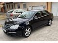 VOLKSWAGEN JETTA 1.4 TSi Comfortline