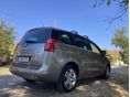 PEUGEOT 5008 2011/5 - 7