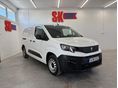 PEUGEOT PARTNER 1.5 BlueHDi 100 Premium L2 1000 (3 személyes ) 3% KAVOSZ! Magyar! Első tul.! Garancia! Vezetett szerviztört.! Tolatóradar!