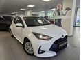 TOYOTA YARIS 1.5 Hybrid Comfort e-CVT 1+2 ÉV GARANCIA