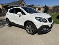 OPEL MOKKA 1.6 Cosmo Start-Stop NAVIGÁCIÓ. GYÖNGYHÁZ FEHÉR.SZERVIZ KÖNYV