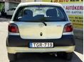 TOYOTA YARIS 2002/7 - 5