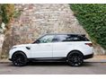 LAND ROVER RANGE ROVER SPORT RangeSport 3.0 SDV6 HSE Dynamic (Automata) MAGYAR. 1.TULAJDONOS. SZERVIZKÖNYV. SÉRÜLÉSMENTES