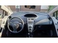 TOYOTA YARIS 2009/1 - 9