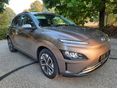 HYUNDAI KONA EV 39kWh Premium Edition FRISS SZERVIZ! HŐSZIVATTYÚ! ŰLÉS/KORMÁNYFŰTÉS!