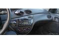 FORD FOCUS 2000 - 6
