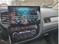 MITSUBISHI OUTLANDER 2013/4 - 8