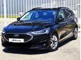 FORD FOCUS 1.5 EcoBlue Titanium (Automata) magyarországi 1.Tulajdonos Vezetett Szervizkönyv