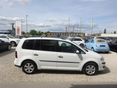 VOLKSWAGEN TOURAN 2009/10 - 4