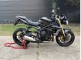 TRIUMPH STREET TRIPLE 675 2014/6 - 2