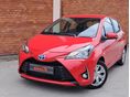 TOYOTA YARIS 1.5 VVT-i Hybrid Active e-CVT KOCCANÁSGÁTLÓ-SÁVVÁLTÓ-TÁBLAFELISMERŐ-KAMERA-2 ZÓNÁS DIGITÁLIS KLÍMA